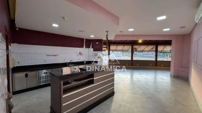 Casa Comercial e Residencial, Ponto comercial montado, com 3 dormitórios à venda, 231 m² p