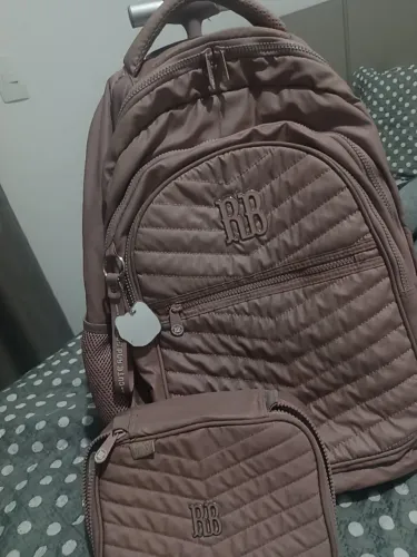 Mochila e estojo Rebecca bonbon original