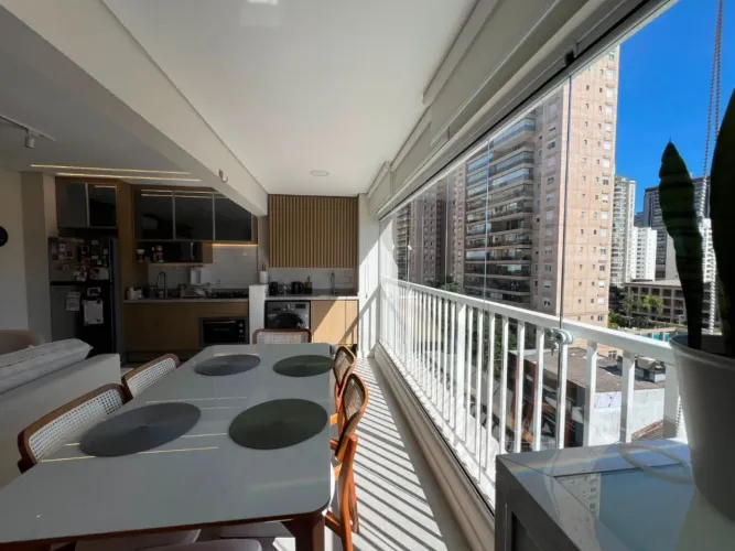 Apartamento à venda no Brooklin, São Paulo-SP: 2 quartos, 1 suíte, 3 salas, 2 banheiros, 1
