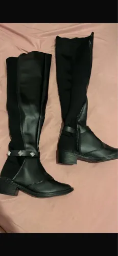 Bota cano alto nova