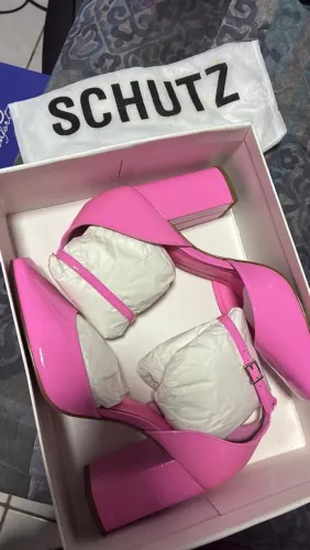 2 pares de Saltos ORIGINAIS da SCHUTZ TAM 37 e 38