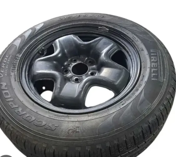Rodas da Fiat Toro original e pneus novos