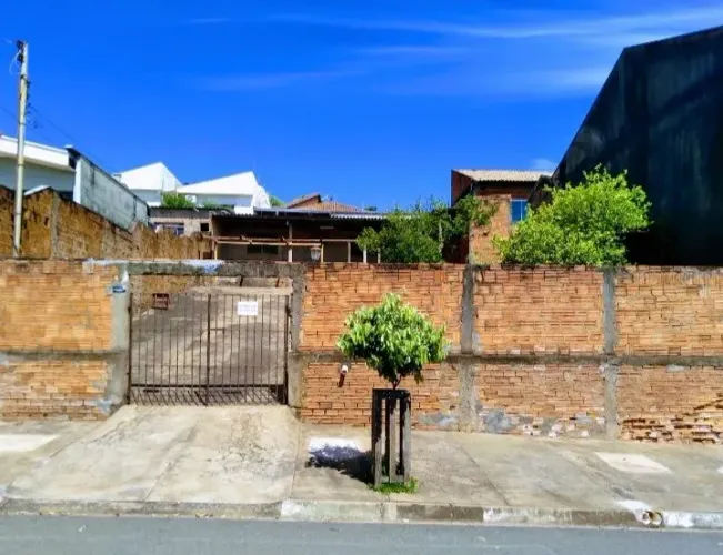 Casa Pq. Castelo Branco R$ 155000,00