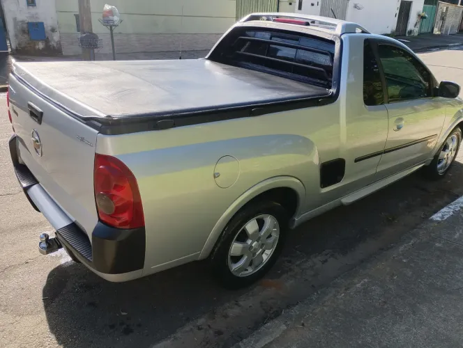 Chevrolet Montana Sport 1.8 MPFI Flexpower 8V 2005