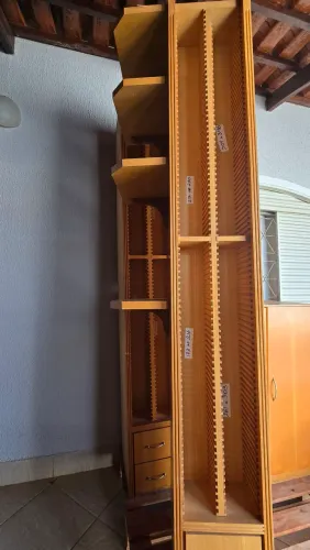 móvel porta CD madeira pura