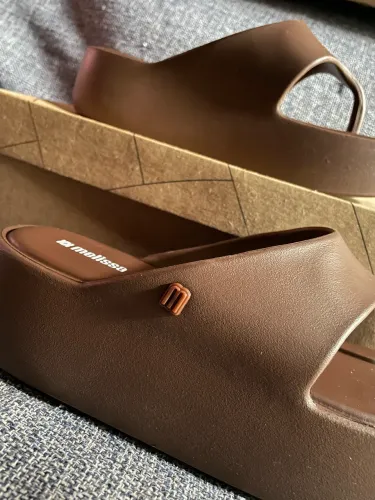 Melissa Free Platform Thong