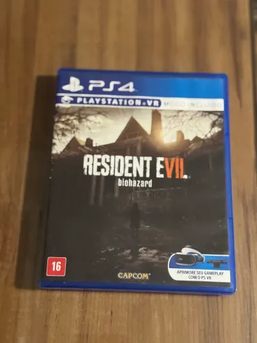 Resident Evil 7 - PS4/PS5 - Midia Fisica