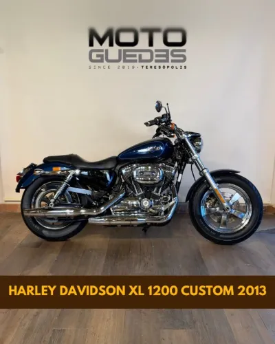 Harley-Davidson XL 1200 Custom 2013