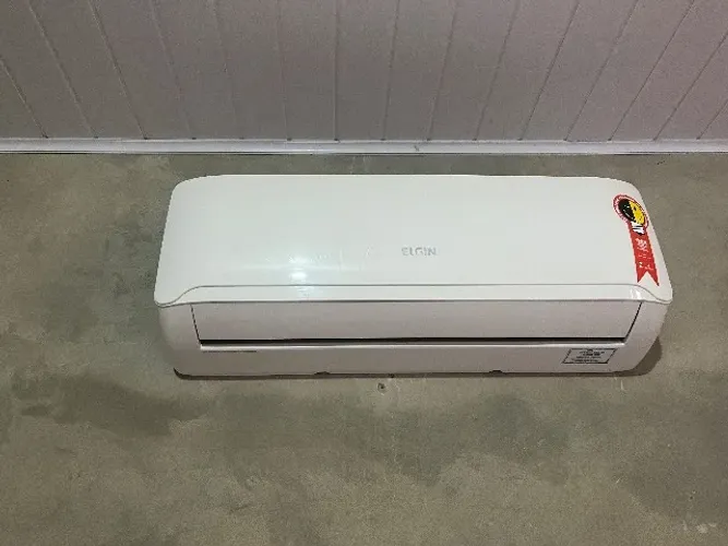 Ar condicionado 12 mil btus pouco tempo de uso