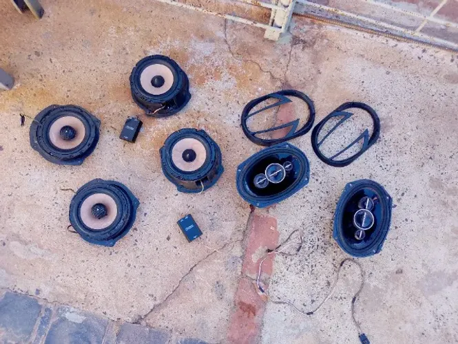 Kit 6 caixinha de som automotivo para porta
