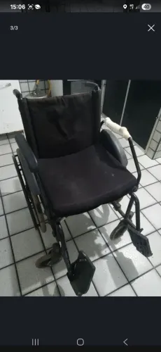 vende-se cadeira de rodas usada em bom estado 400
