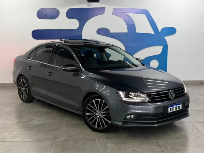 Volkswagen Jetta Highline TSI 2.0 8V 120cv Gasolina Tiptronic 2017