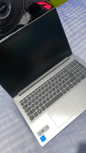 Vendo Notebook Lenovo