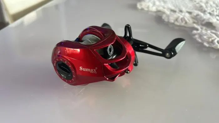 Carretilha Sumax Atenas 7000 esquerda