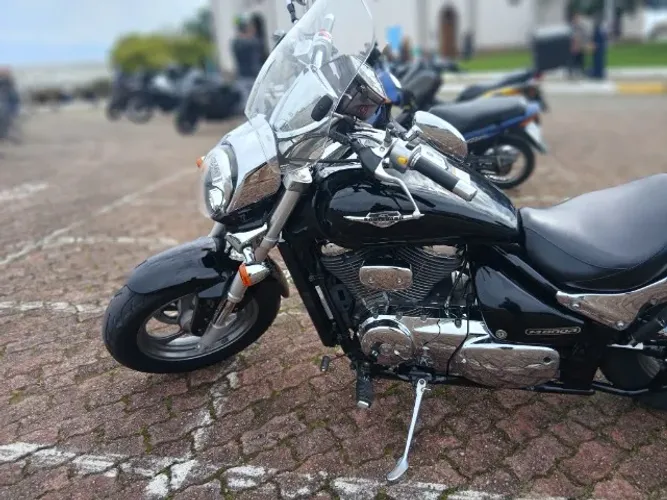 Suzuki Boulevard M800R Impecável