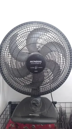 Ventilador de mesa usado 40cm 