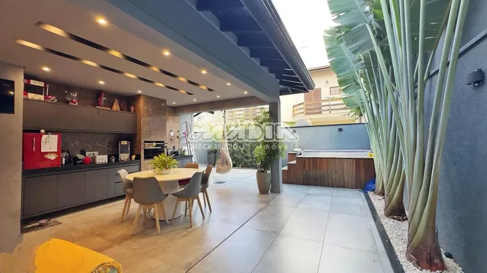 casa - Condomínio Vivenda Quaresmeira - Valinhos