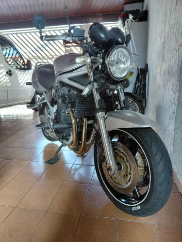 Suzuki bandit 1200