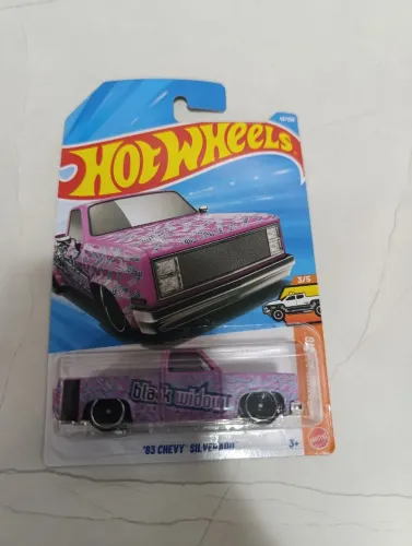 Hot Wheels Chevy Silverado