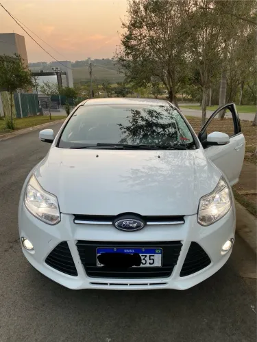 Ford Focus 1.6 S/se/se Plus Flex 8v/16v 5P 2015