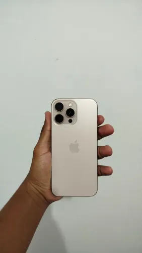 iPhone 16 pro Max impecável ACEITO CARTÃO