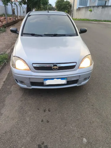 Chevrolet Corsa Hat. Maxx 1.4 8V Econoflex 5P 2011
