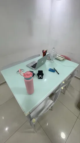 MESA DE JANTAR - PRA VENDER RÁPIDO