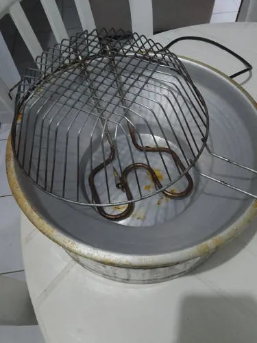 Vendo fritadeira elétrica