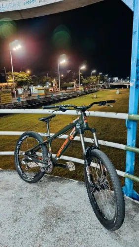 BIKE GIOS FRX (DOWNHILL)