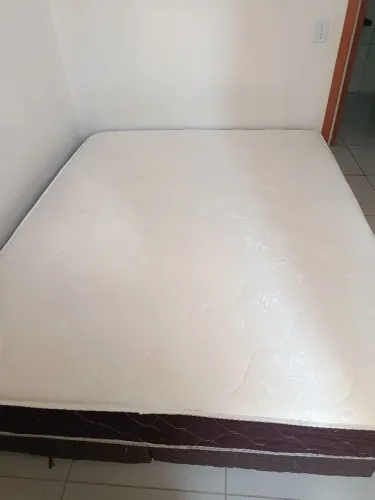 Cama Queen