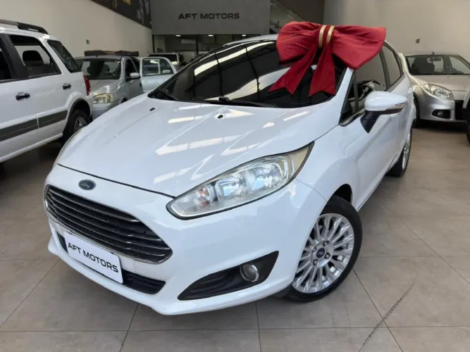 Ford Fiesta Titanium 1.6 Powershift Aut. 2014