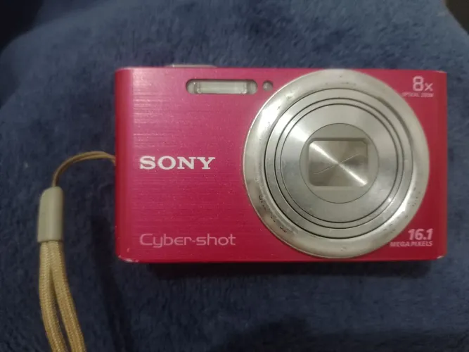 Sony Cyber-shot DSC-W730 Rosa 16.1MP 8x Zoom