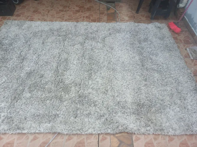 Vendo tapete são carlos 2m×3m em ótimo estado só $:350,00 sou de bangu 