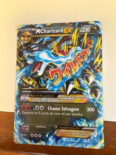 Carta Pokémon MCharizard 69/106