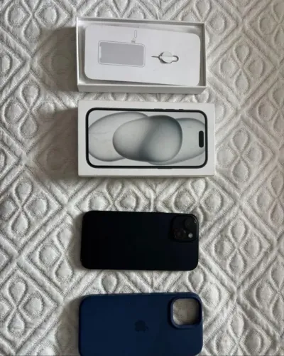 iPhone 15 128gb