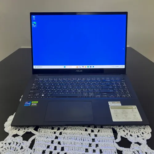 Notebook ASUS Creator OLED 15.6" Intel i7 13ª Geração | RTX 3050 6GB | 16 GB RAM