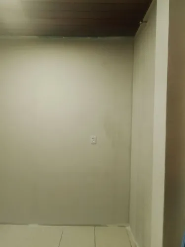 Pintor ( promoção apartamento 2/4 )