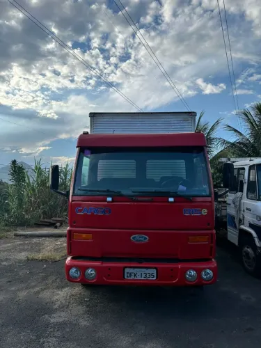 Ford Cargo 815