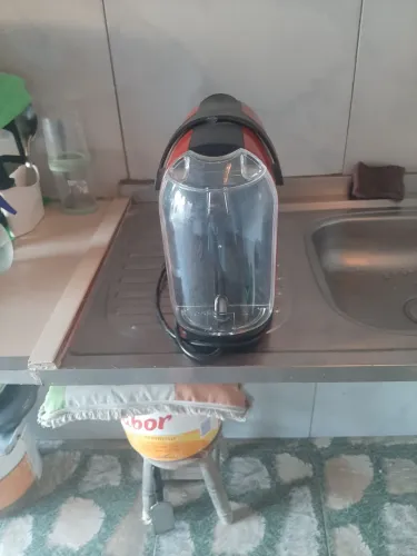 Vendo uma cafeteira 3coraçoés