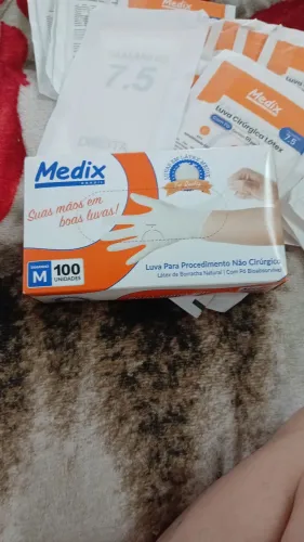 Caixa de Luvas de procedimento tamanho M