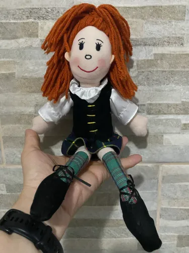 Boneca de pano Escocesa 