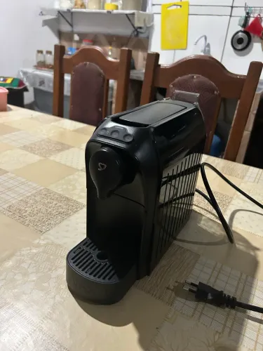 Cafeteira Três Corações 