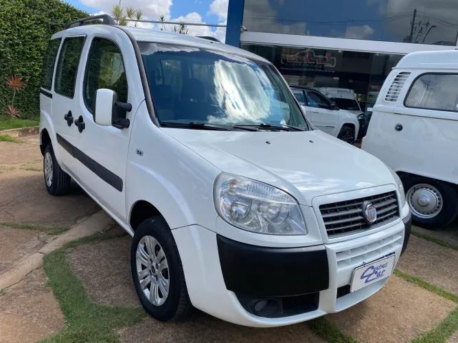 Fiat Doblo Attractive 1.4 Fire Flex 8V 5P 2013