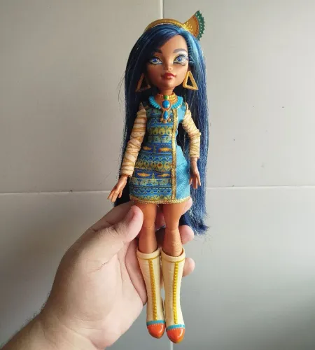 Monster High - Cléo De Nile Básica G3 (Mattel)<br>Para qualquer dúvi