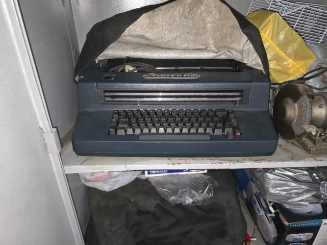Máquina de escrever