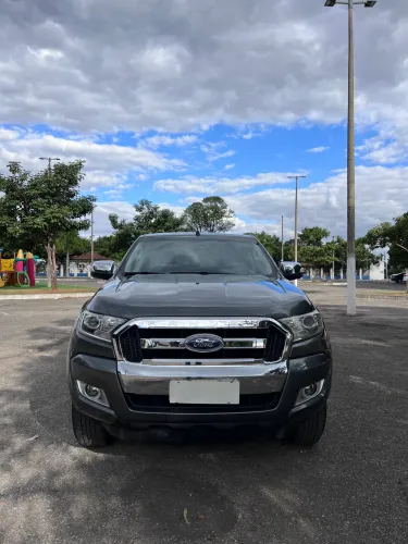 Ford Ranger XLT 2.5 16V 4X2 CD Flex 2017