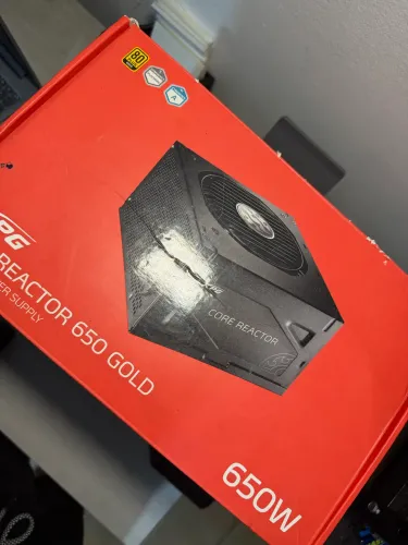 Fonte xpg 650w 80 plus gold nova na caixa