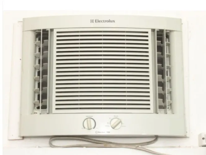 Ar condicionado Electrolux Maximus janela portátil 220v