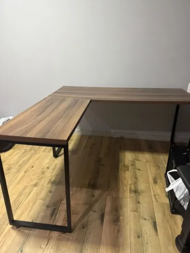 Mesa de trabalho em L