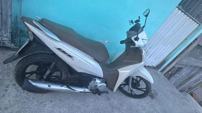 Vendo biz 2024 seme nova